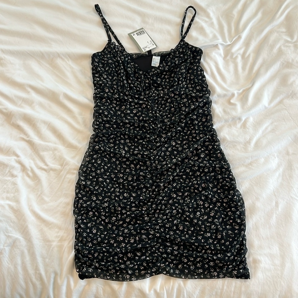 Ruched Floral mini dress NWT